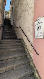 Start zum Franzosensteig. Die ersten 44 Stufen.