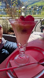 Belohnung - Moseleisbecher, lecker!