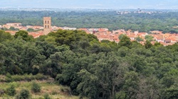 Blick über colliore Village auf's Meer