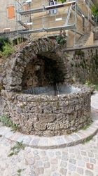 Alter Brunnen